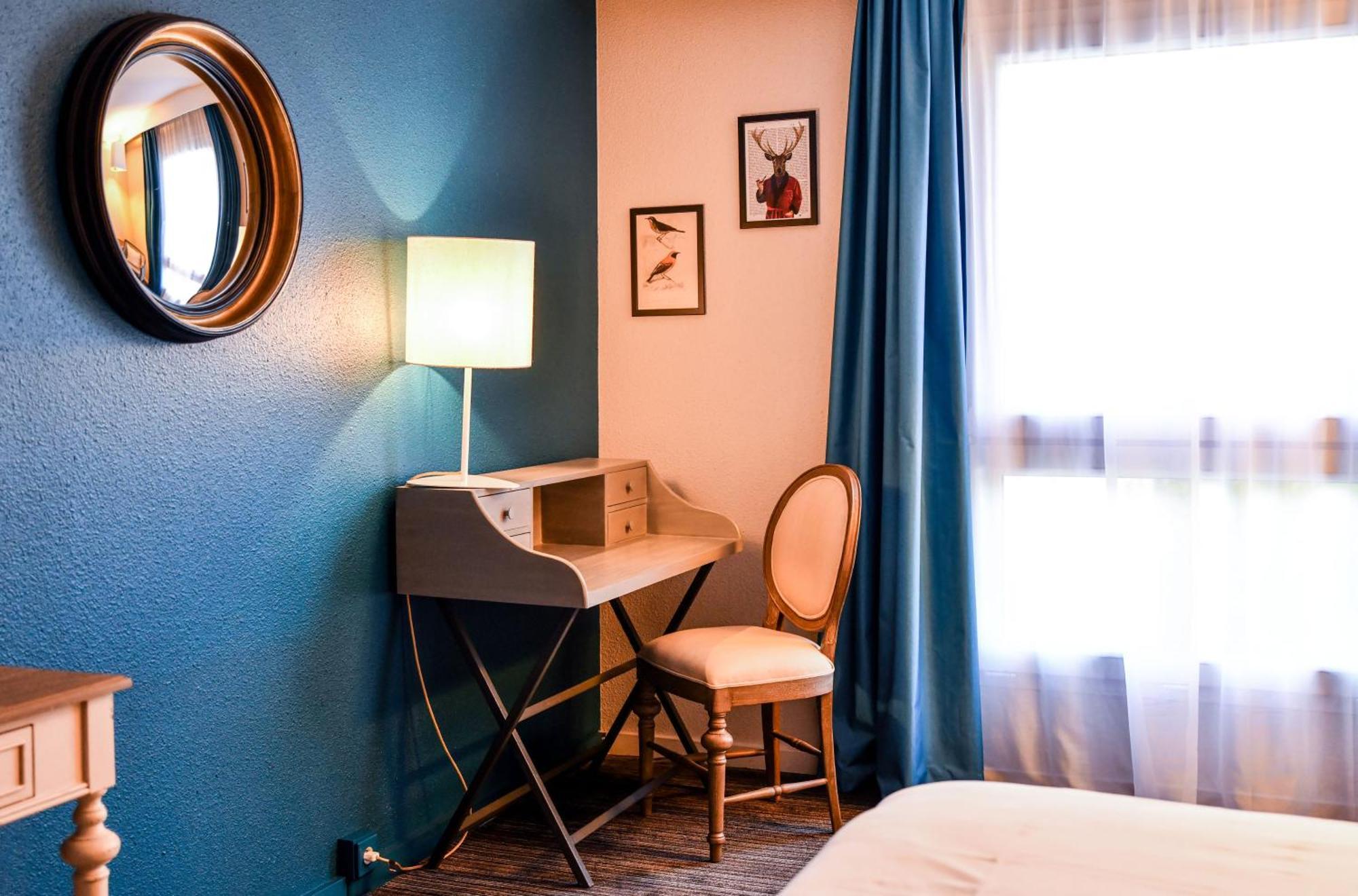 Hotel Mercure Chateau De Fontainebleau Esterno foto