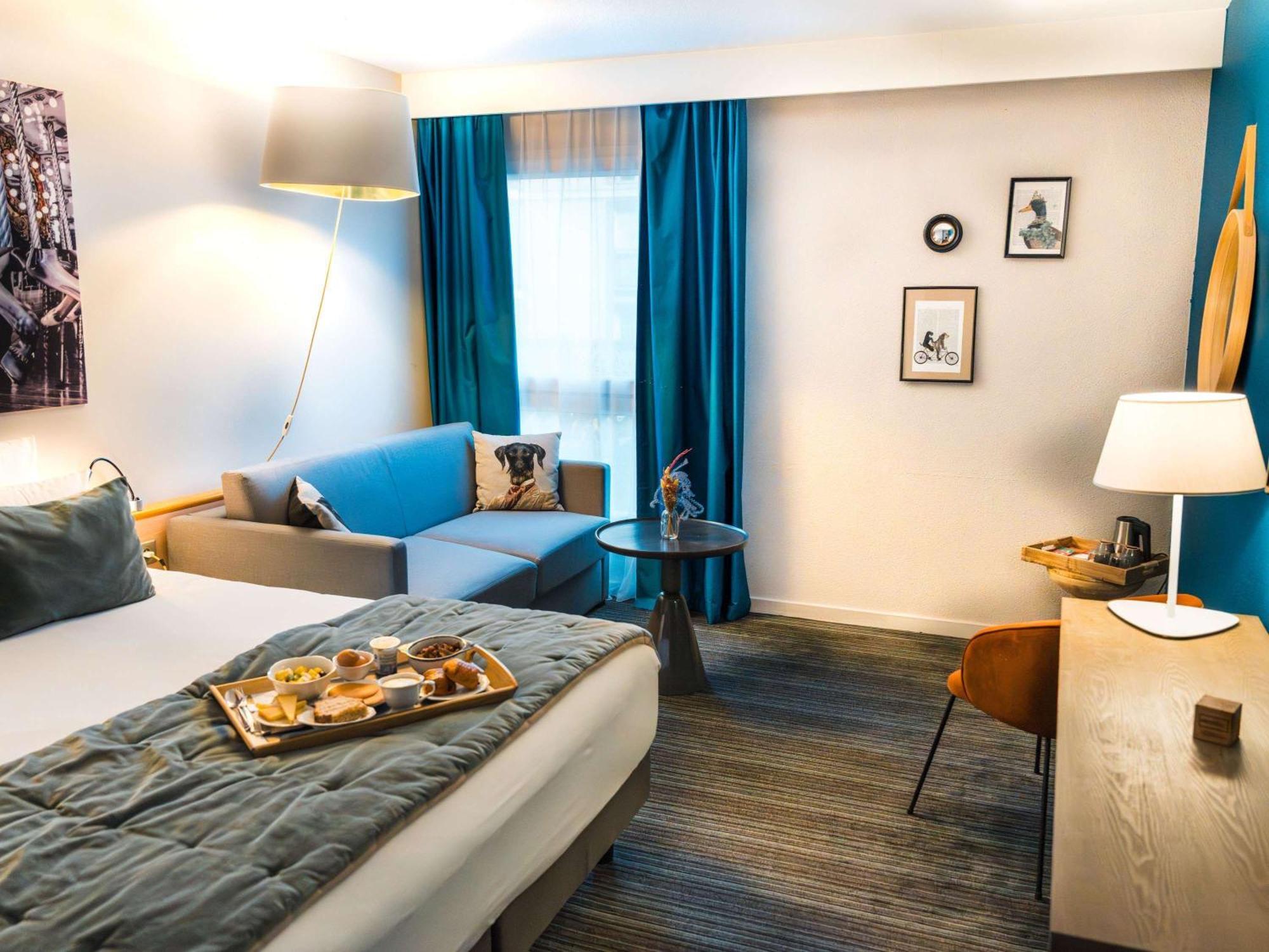 Hotel Mercure Chateau De Fontainebleau Esterno foto